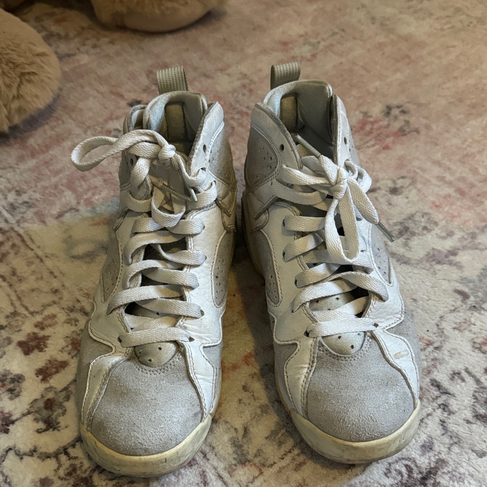 Jordan 7 Retro Pure Platinum